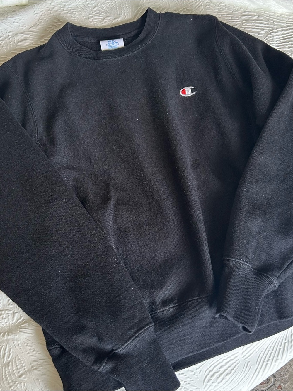 Champion Black Crewneck Sweatshirt